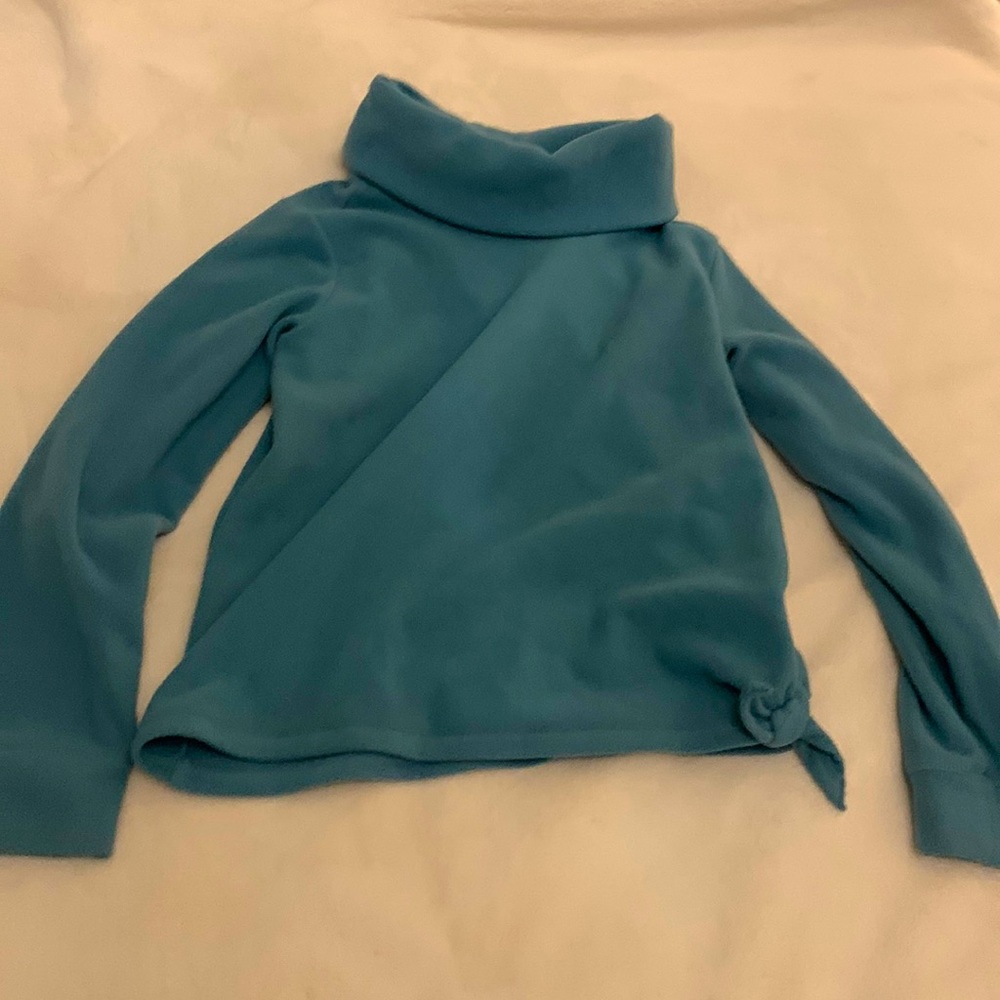 Old navy sweater